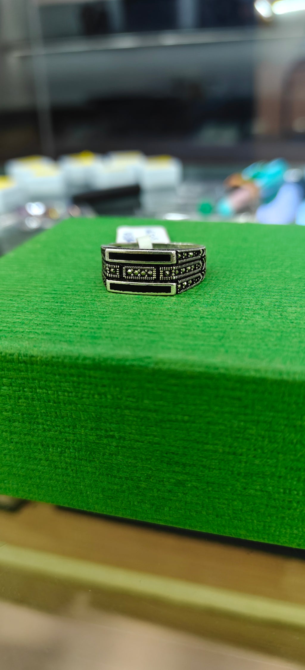Black Bar Pattern Silver Ring