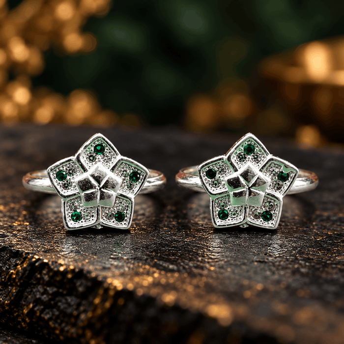 Green Stone Star Silver Toe Rings