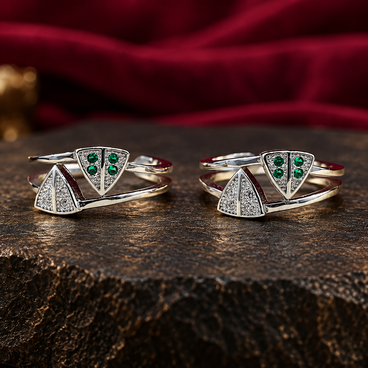 Silver Geometric Green Stones Toe Rings